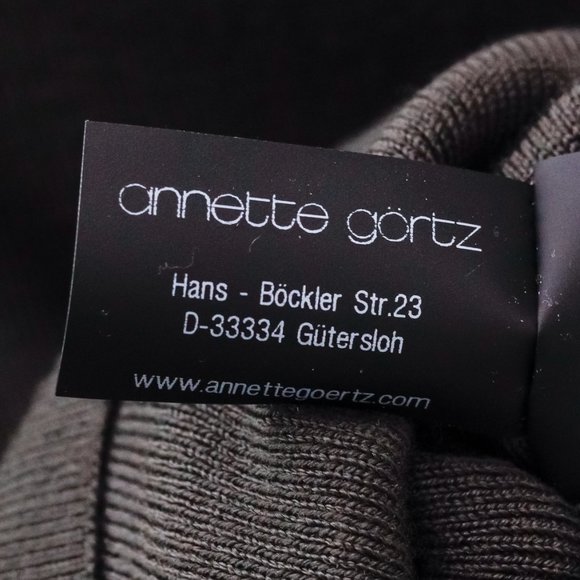 Annette Gortz Grey Asymmetrical Wool Sweater - Picture 11 of 11
